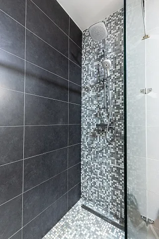 Three-bedroom, spacious and bright apartment for sale in the most beautiful part of Montenegro — photo 25